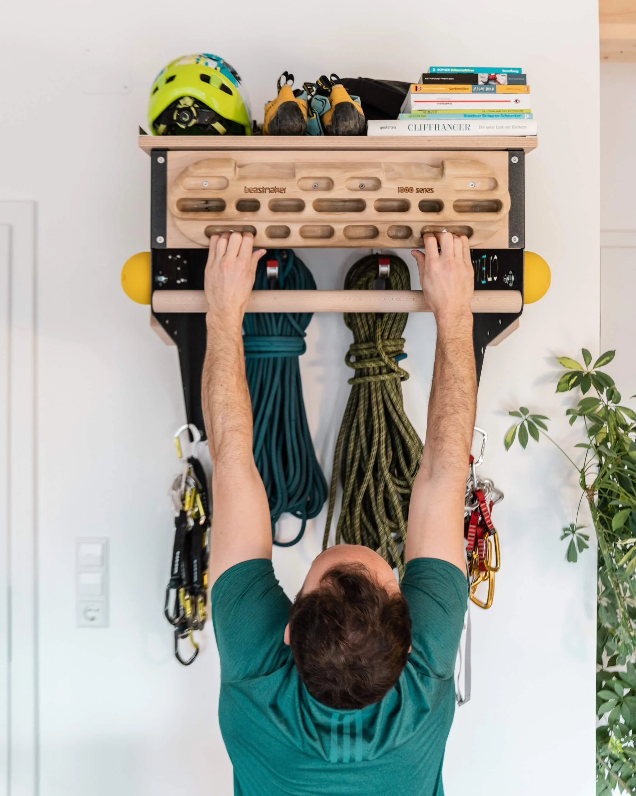 CLEVO WALL: Kletterwand fĂŒr Zuhause, Wandbefestigung fĂŒr Hangboard, Campusleisten, Kletterzubehör - Image 10
